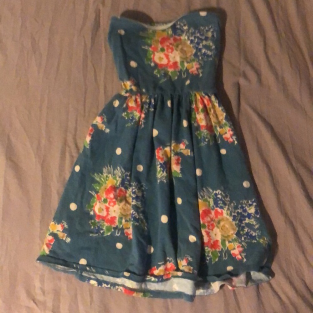 3 for $15 - Kimchi Urban Outfitters Floral Dress